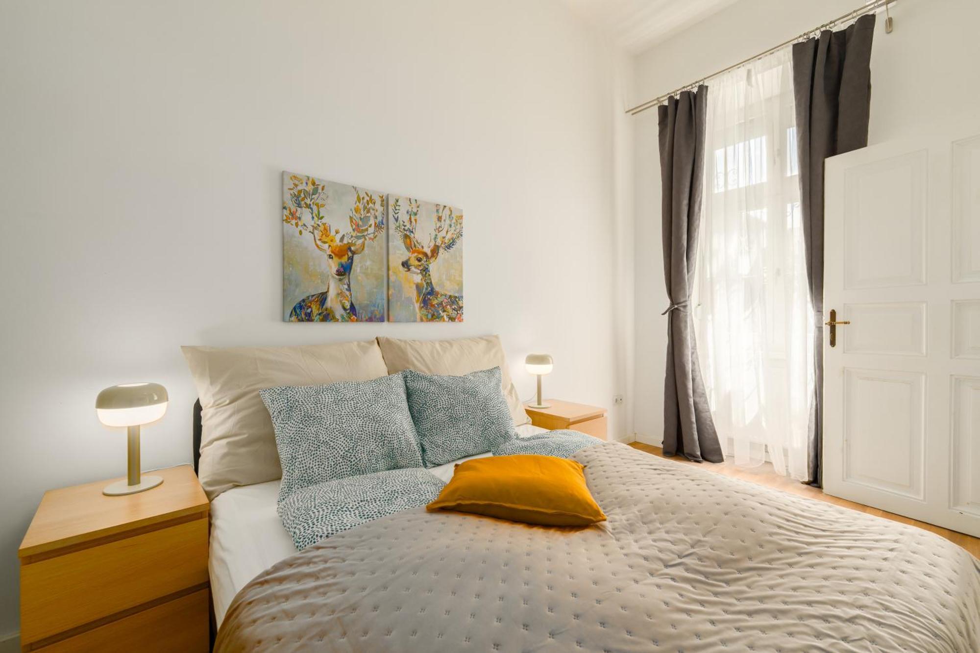 Spacious Apartment By Opera Boedapest Buitenkant foto